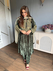 (Mazel) A line premium velvet hand embroidered suit with tissue dupatta
