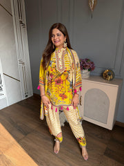 Crepe suit with cotton lining on shirt (Risha)