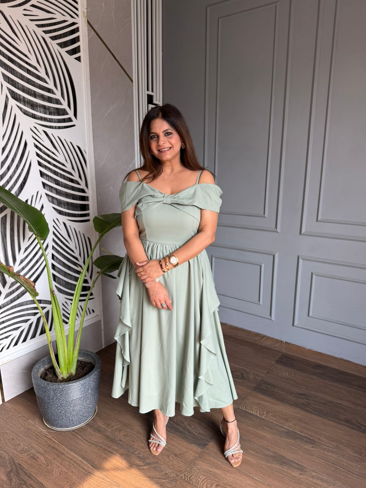 New summer off-shoulder flowy dress (SINGAPORE)