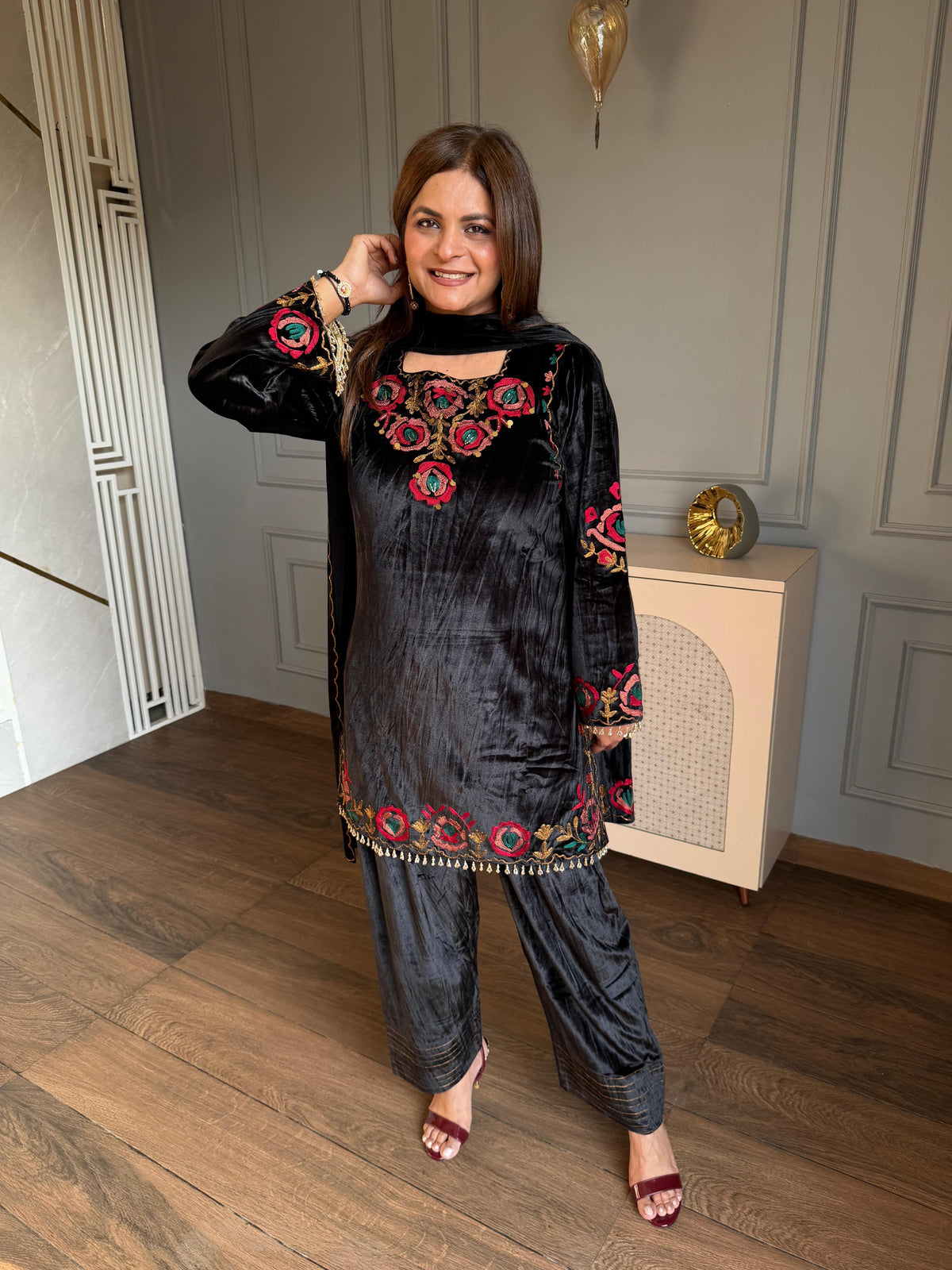 Beautiful formal embroidered velvet shawl suit (Beena)