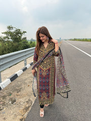 Pure crepe long Pheran style suit (Roop)