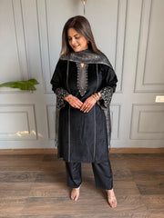 Super soft and premium velvet suit with banarasi printed dupatta (Mogra)