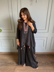 2 piece crepe embroided co-ord set (Inaab)