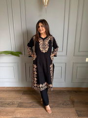 Woollen 2 piece embroided pheran set (Rubab)