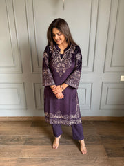 Kashmiri embroided velvet set (Apple)