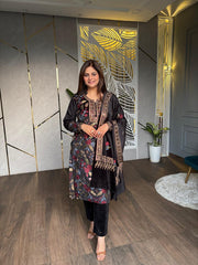 VELVET SEQUENCE SUIT