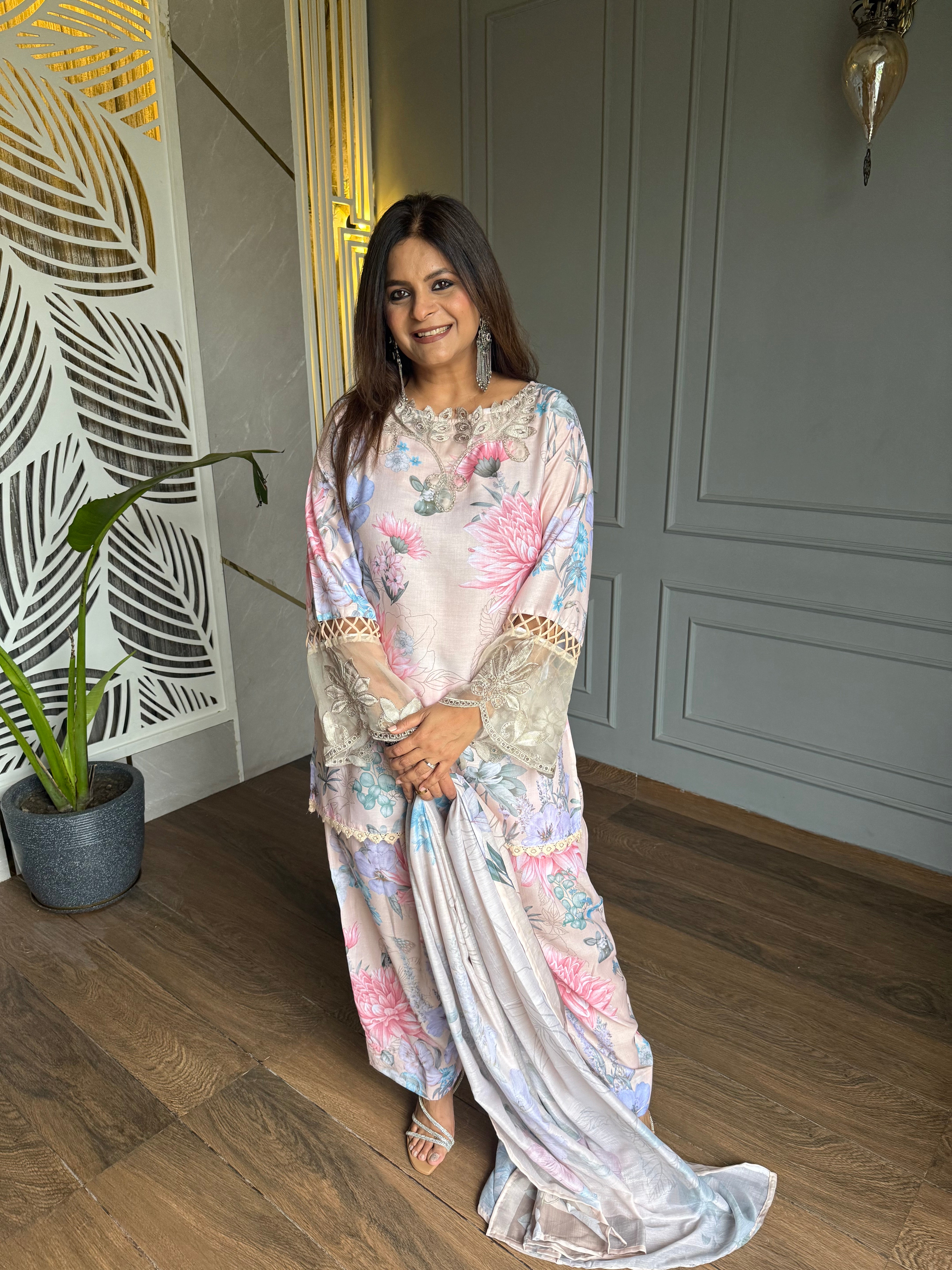 Cotton floral farshi salwar suit (Mahira)