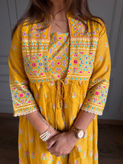 2 piece beautiful cotton dress (Tuesday)