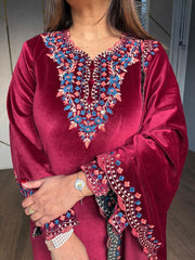VELVET EMBROIDED SHAWL SUIT