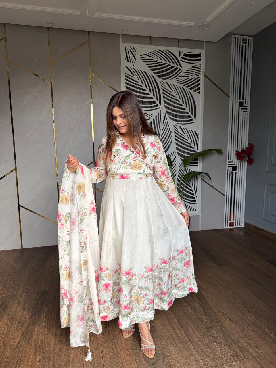 FLORAL SOFT ORGANZA ANARKALI SUIT