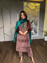 CONTRAST VELVET DUPATTA SUIT