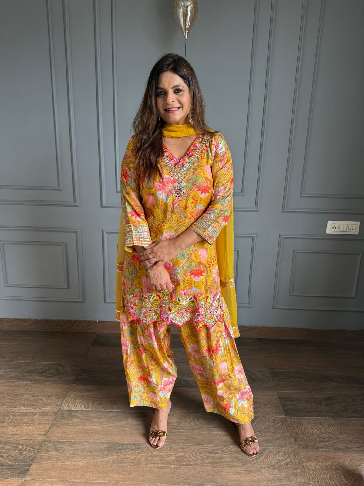 Farshi Salwar Crepe Hand Work Suit With Chiffon Dupatta (Sneha)