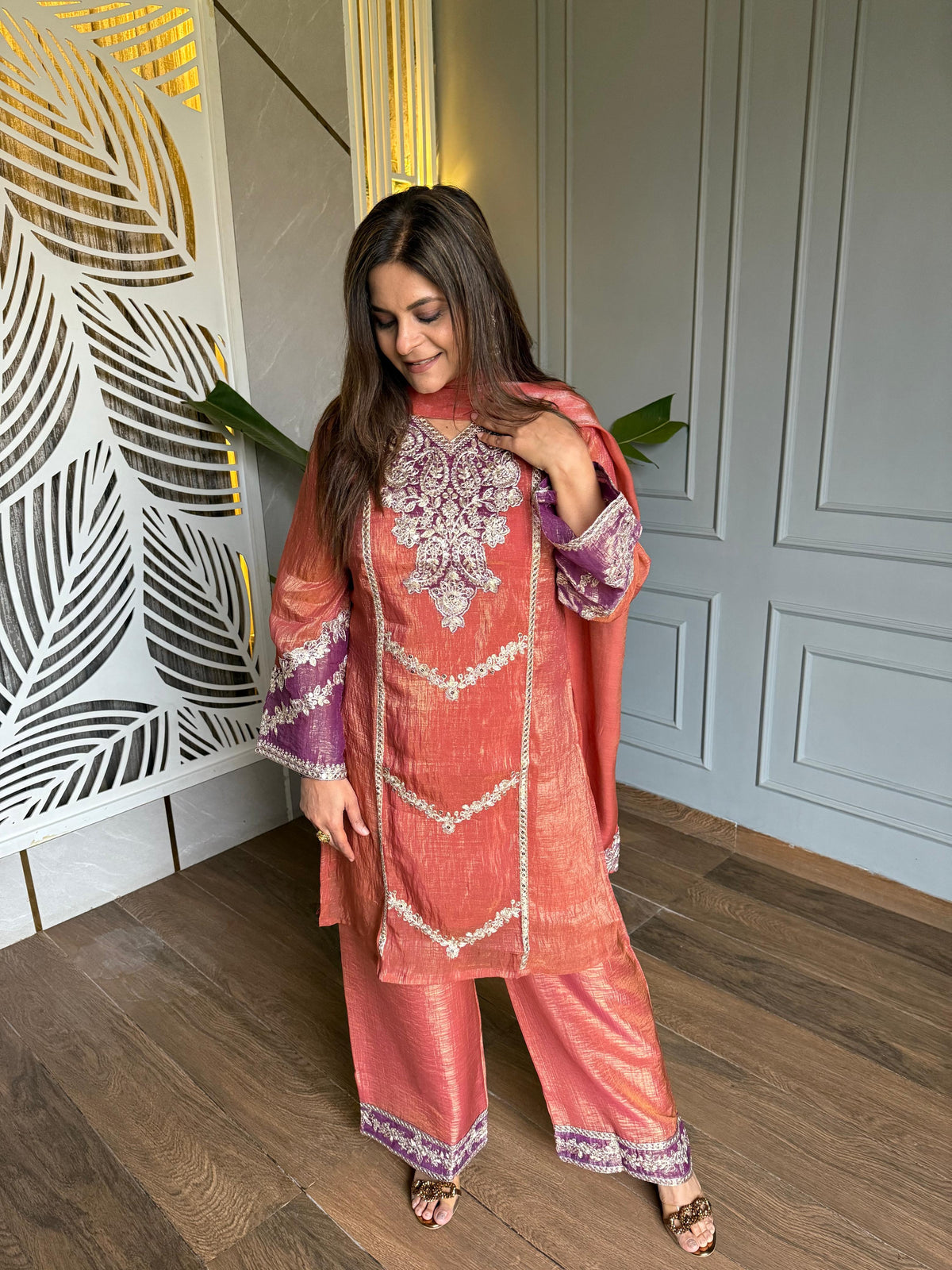 New crushed tissue embroidered suit with embroidered dupatta (Surekha)