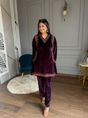 Stretchable velvet side embroided suit (Shabad)