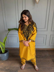 2 Piece mustard pheran set (Saiyara)