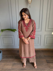 Corduroy velvet kashmiri pherans (Mira)