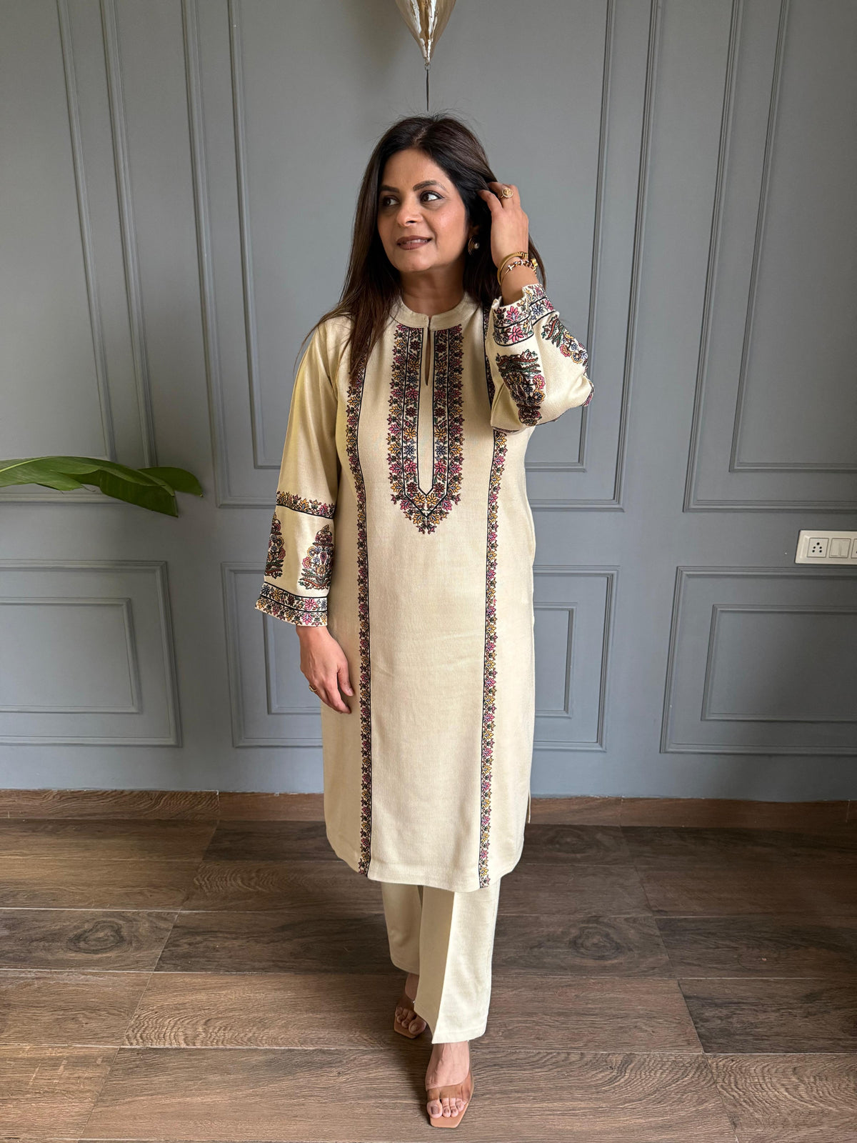 Beautiful woollen embroided co-ord set (Sehar)