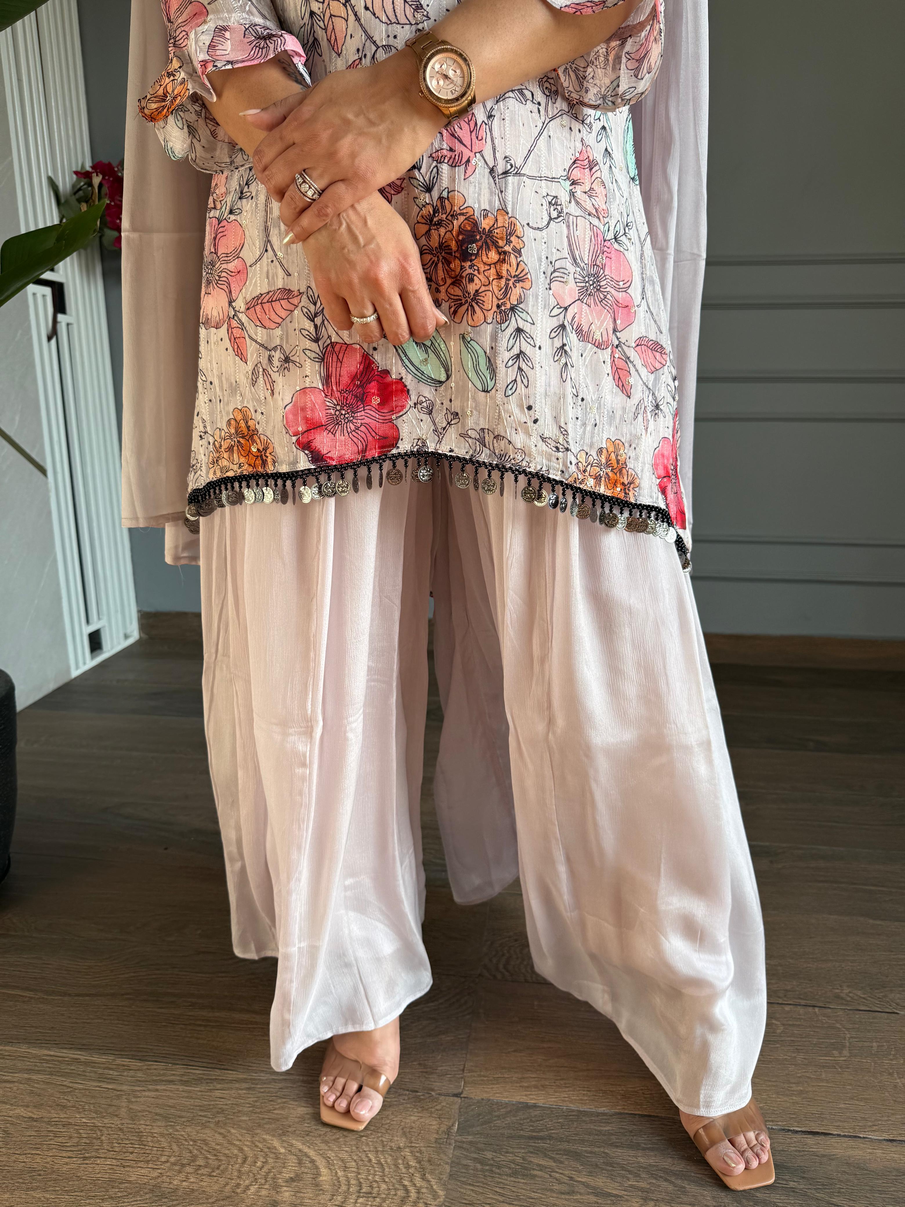 FULL SEQUENCED EMBROIDED SUIT (PINEAPPLE)