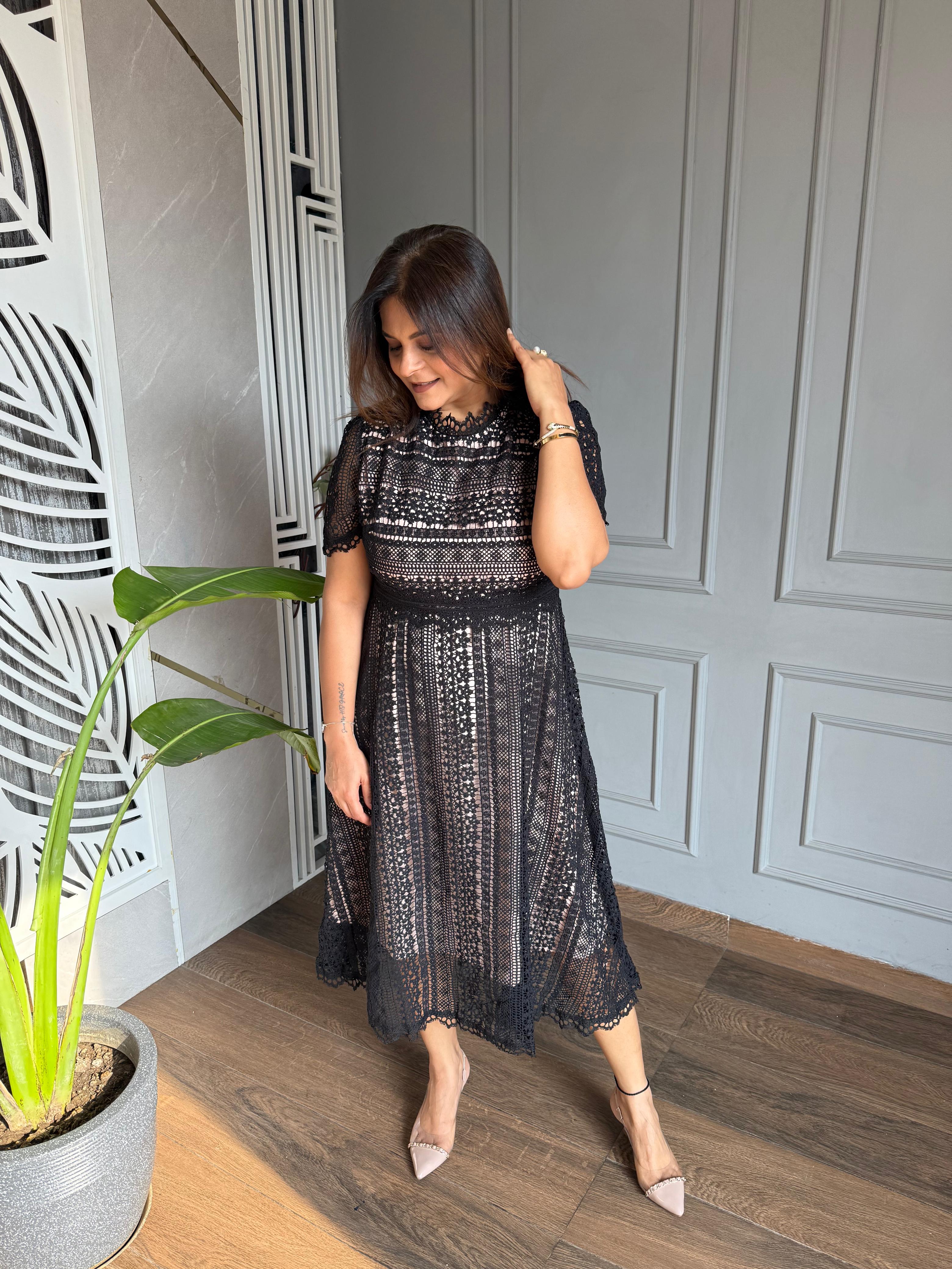 Black crochet dress (Dreamy)