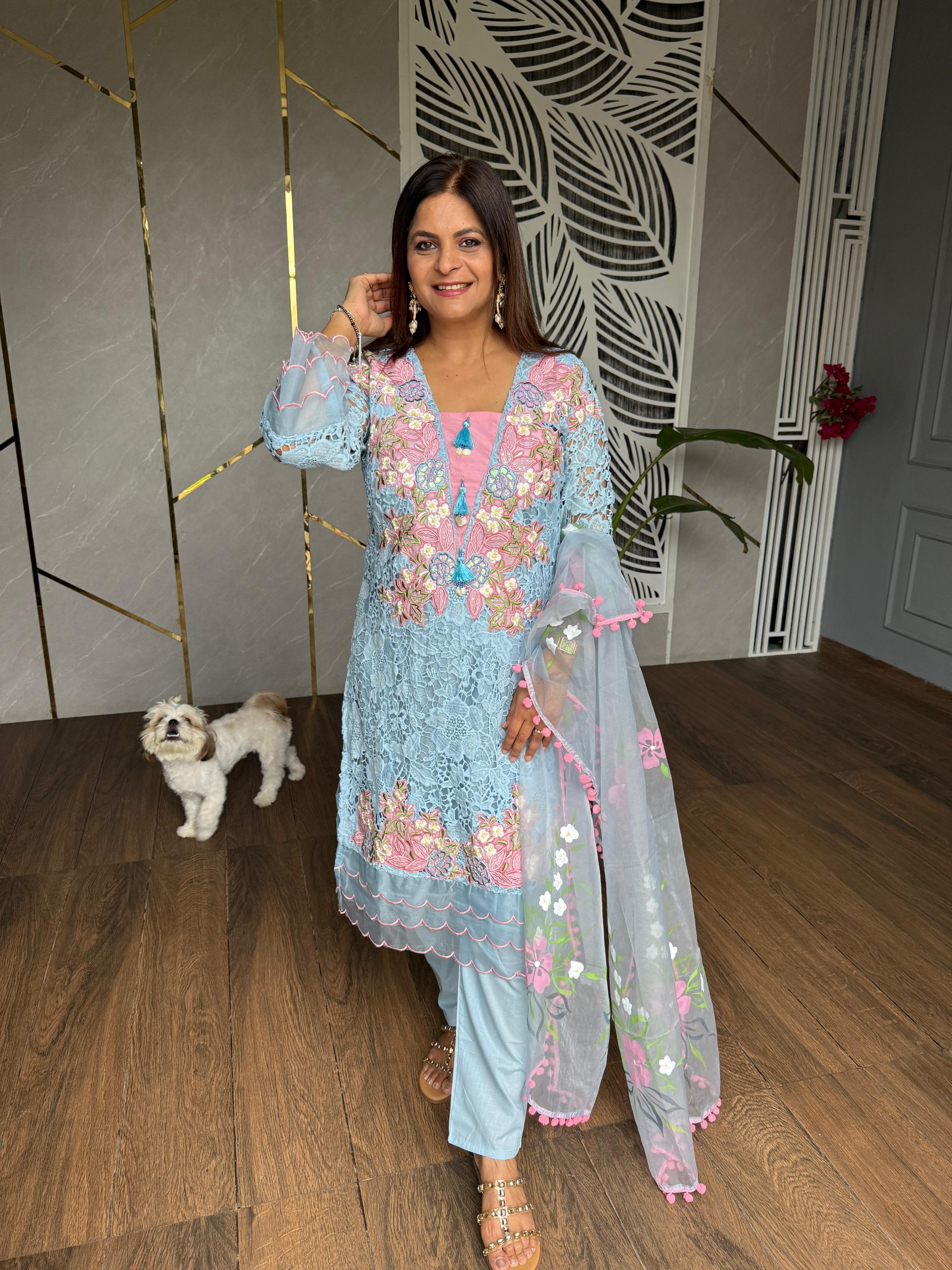 Cotton crochet embroided suit with hand painted organza dupatta (Kohinoor)