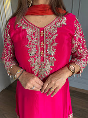 Beautiful formal crepe suit (Anita)