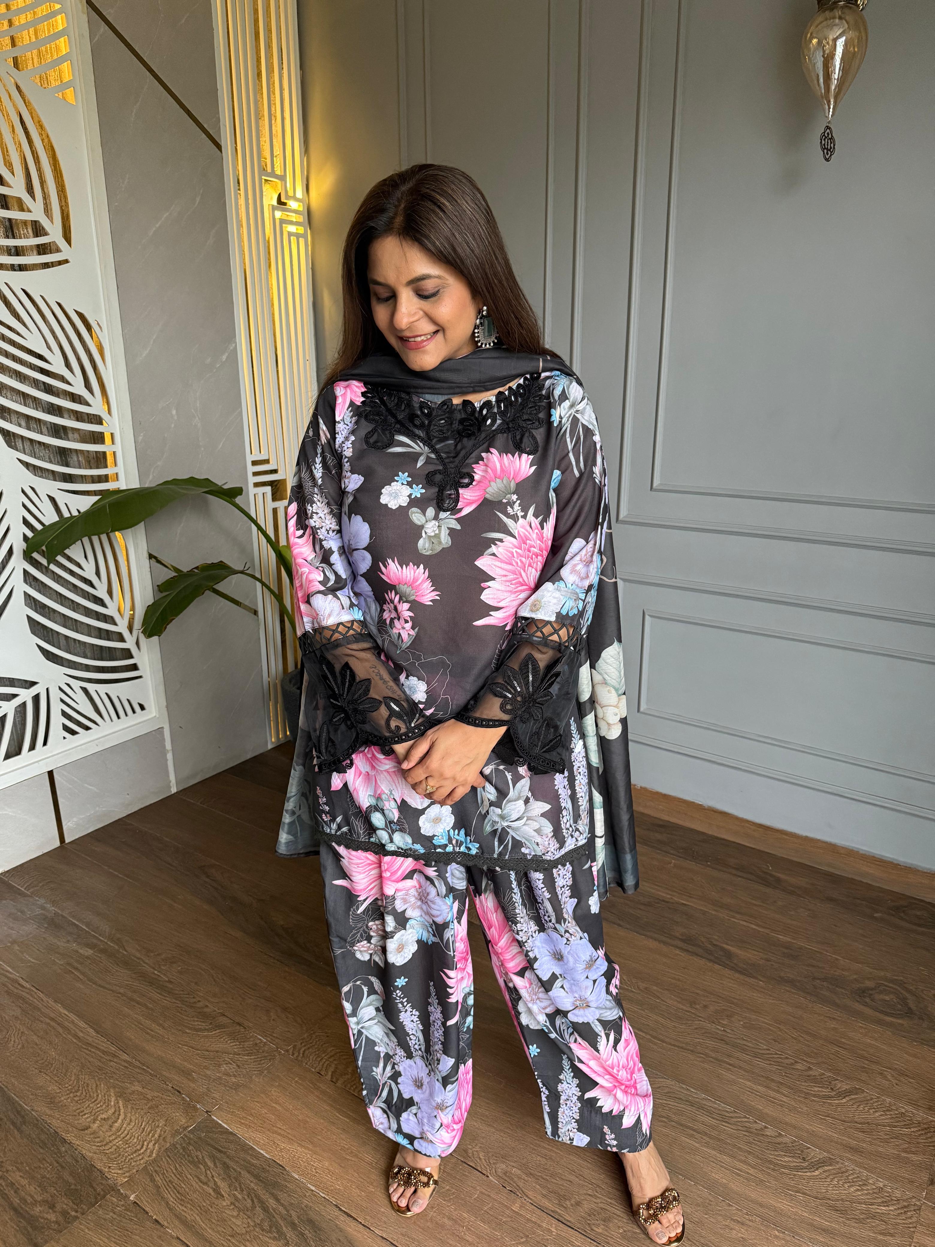 Cotton floral farshi salwar suit (Mahira)