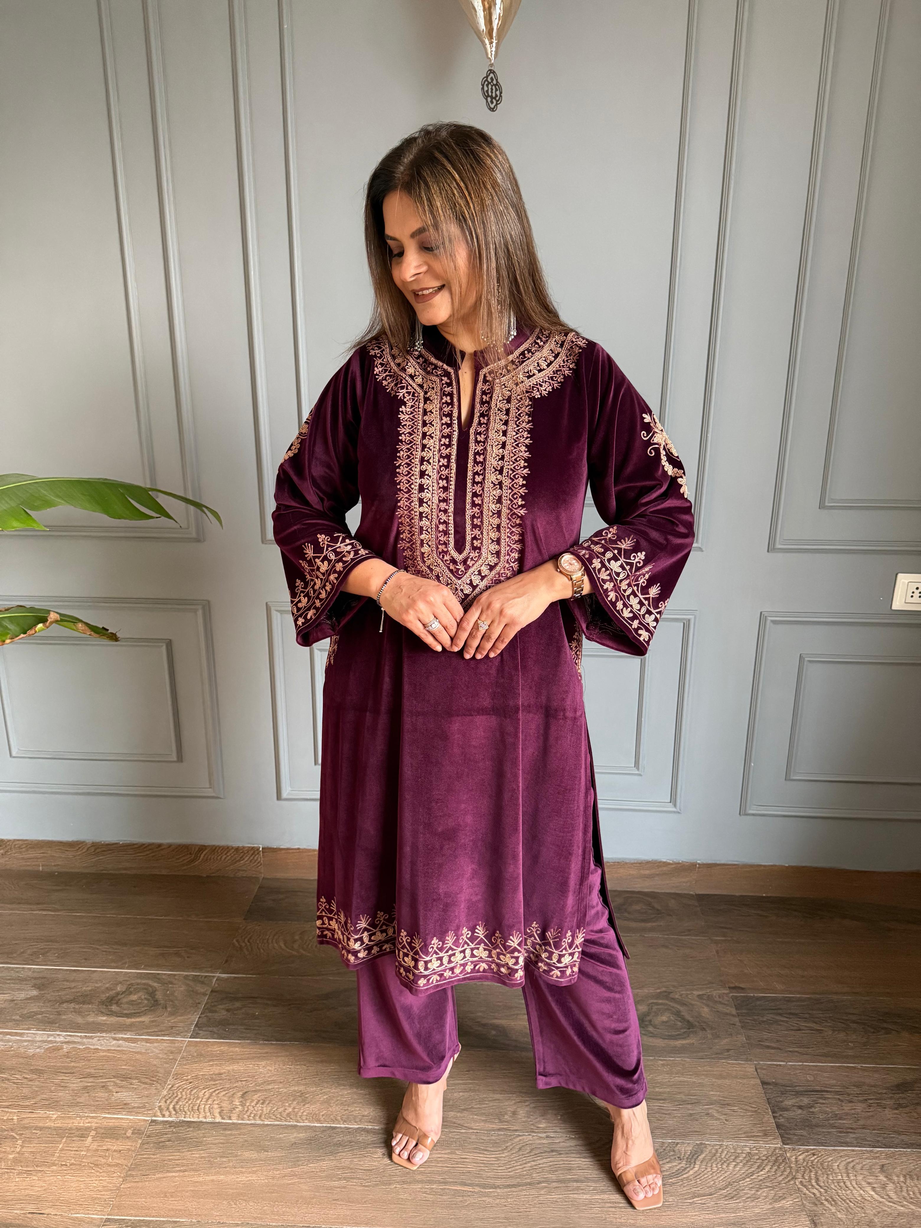 Kashmiri embroided velvet loose pherans(Jannat)