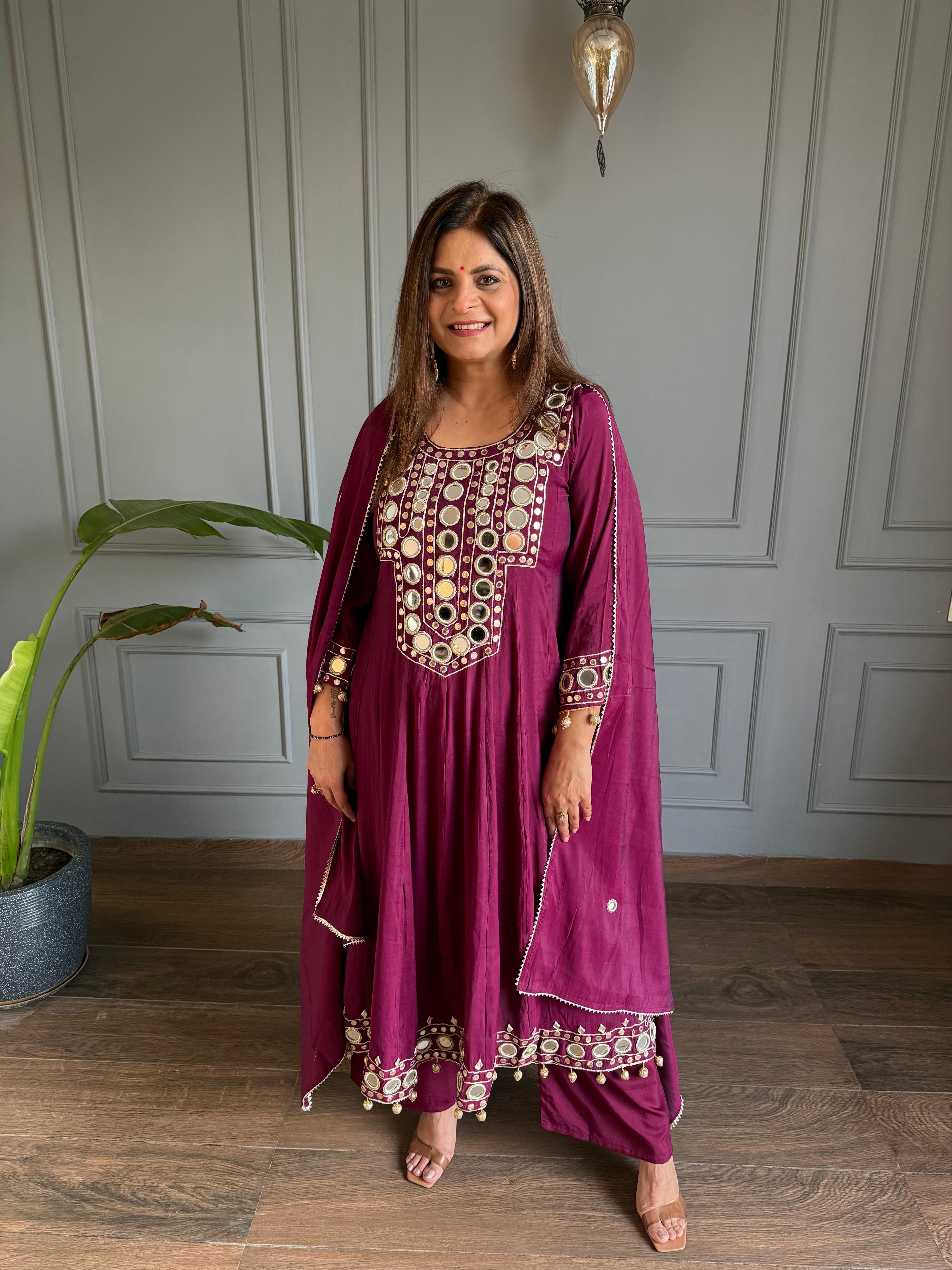 Harnoor anarkali crepe suit