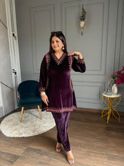 Stretchable velvet side embroided suit (Shabad)