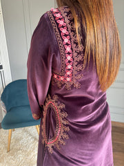 Stretchable velvet side embroided suit (Shabad)