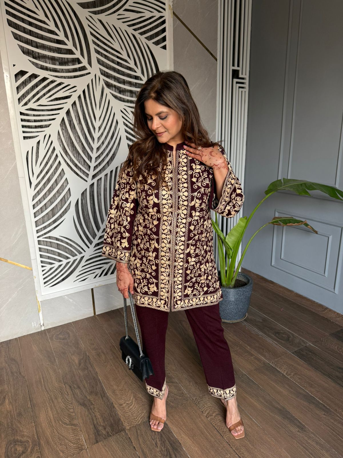 Woollen front back embroided co-ord set (Sureeli)