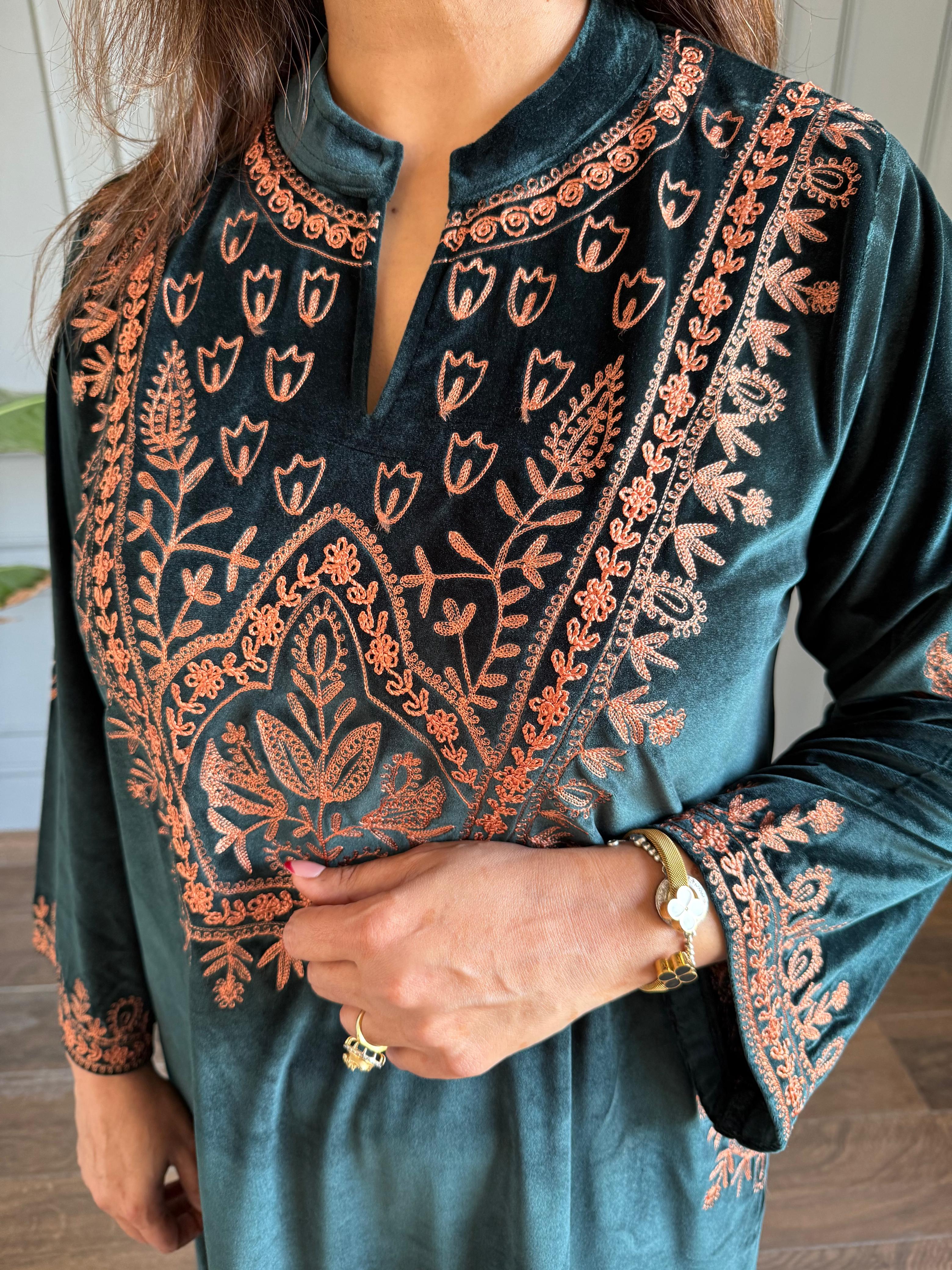 Velvet embroided winter pheran set (Isha)