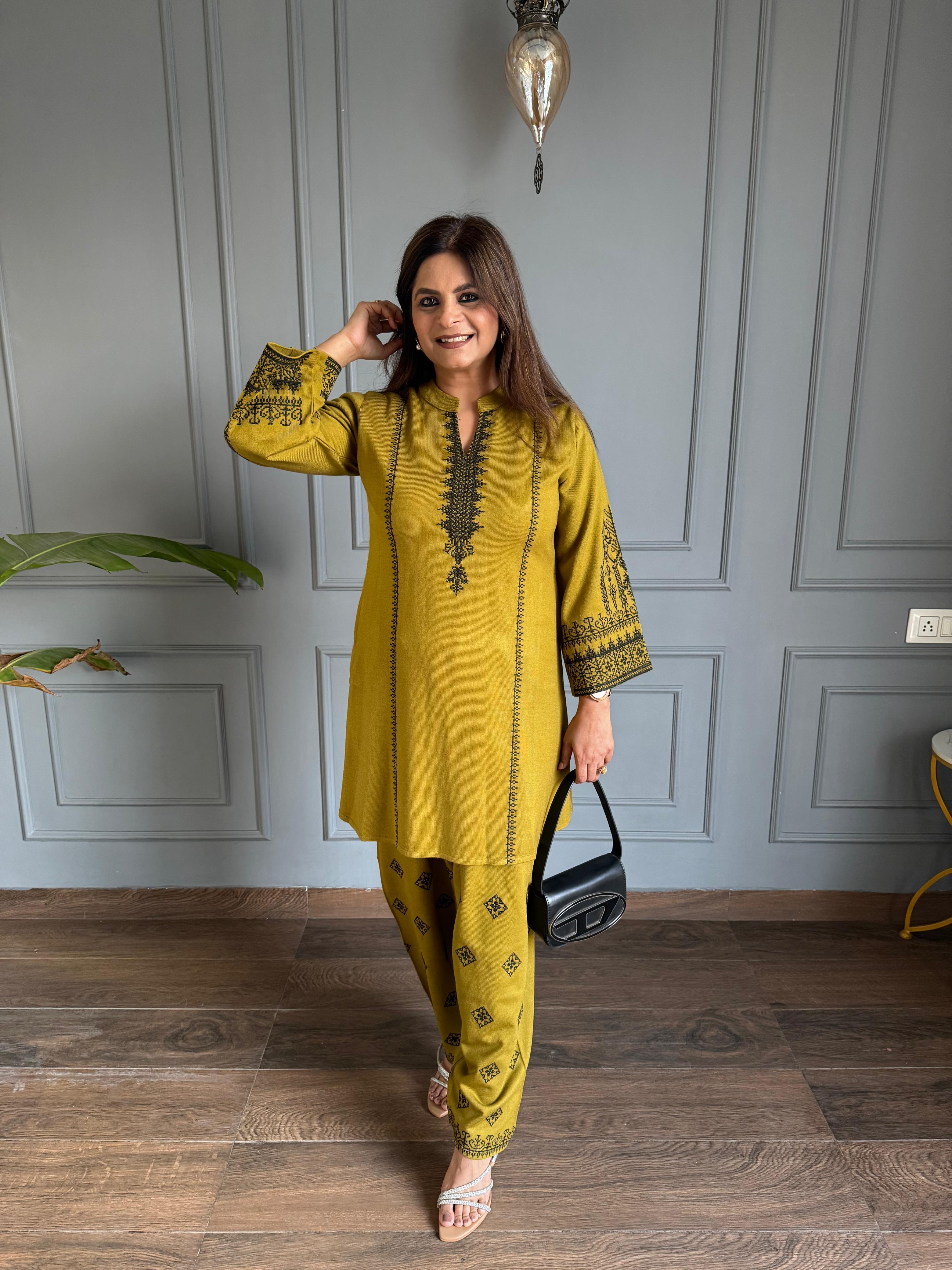 Gurnaaz 2 piece embroided woollen farshi salwar co-ord set