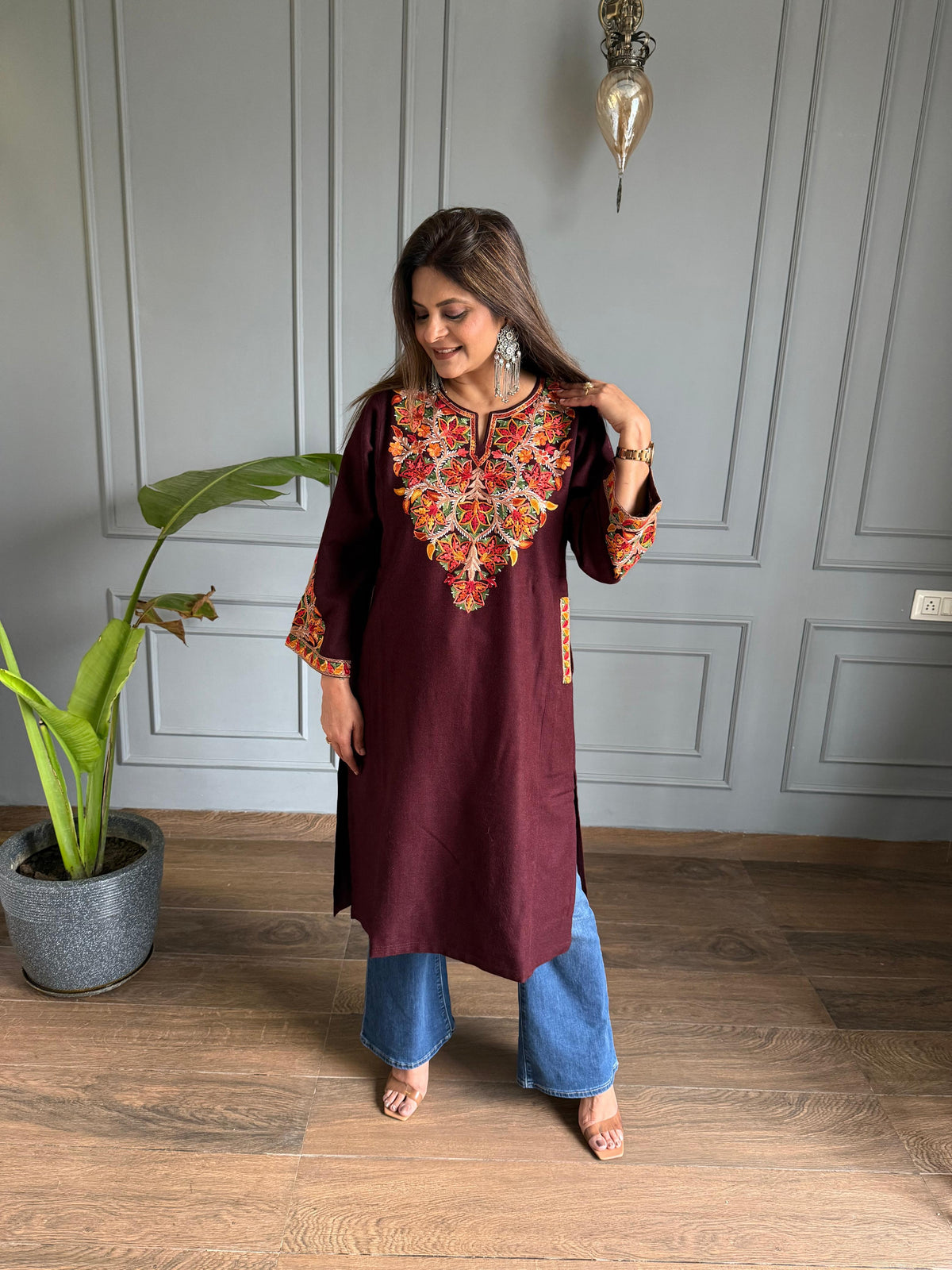 New Kashmiri embroided pheran set (Ruwi)