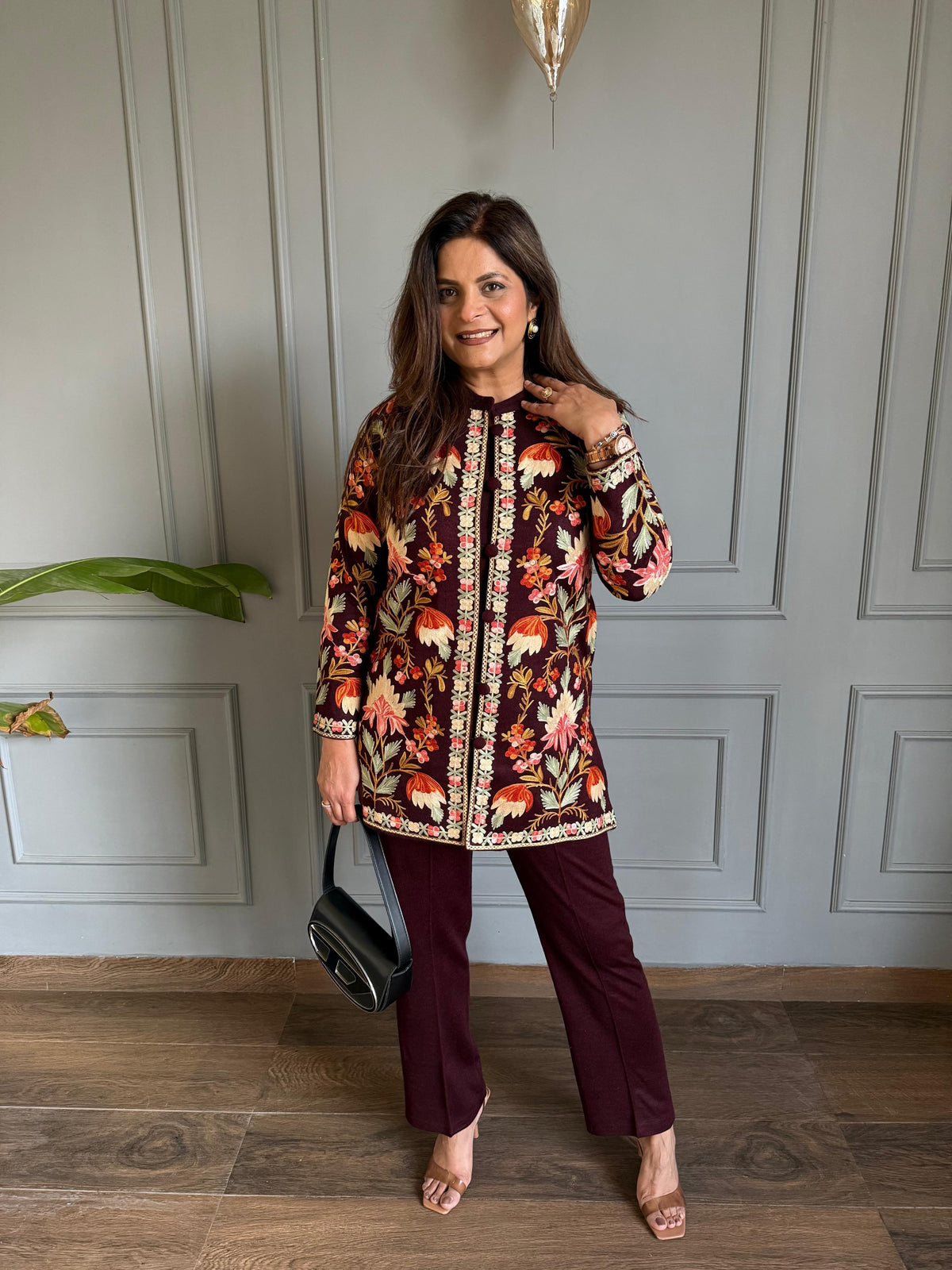 Farhana kashmiri embroided 3 piece woollen set (Farhana)