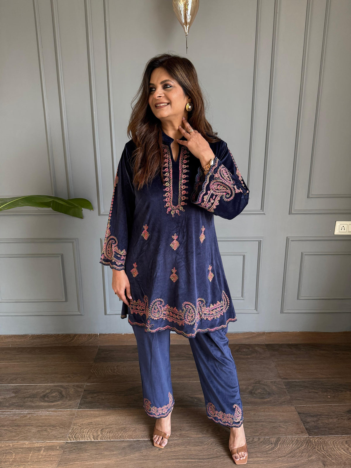 Velvet thread embroidery stylish woollen co-ord set (Habiba)