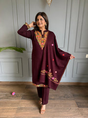 Kashmiri embroidered woollen shawl suit (Iqra)