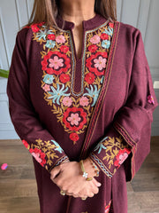 Kashmiri embroidered woollen shawl suit (Iqra)