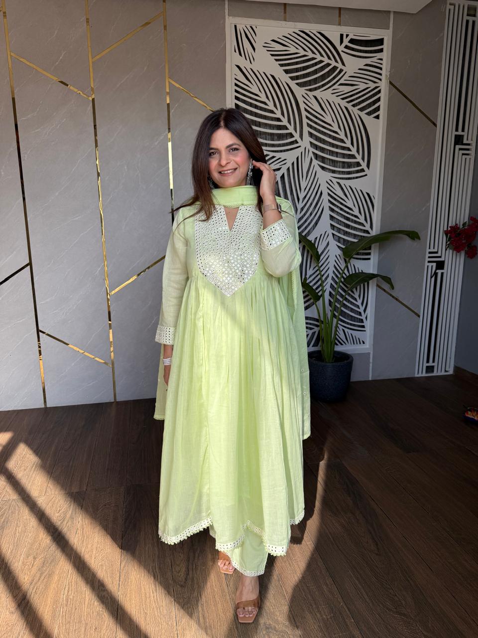 Mul cotton suit