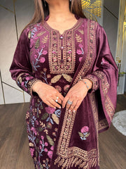 VELVET SEQUENCE SUIT